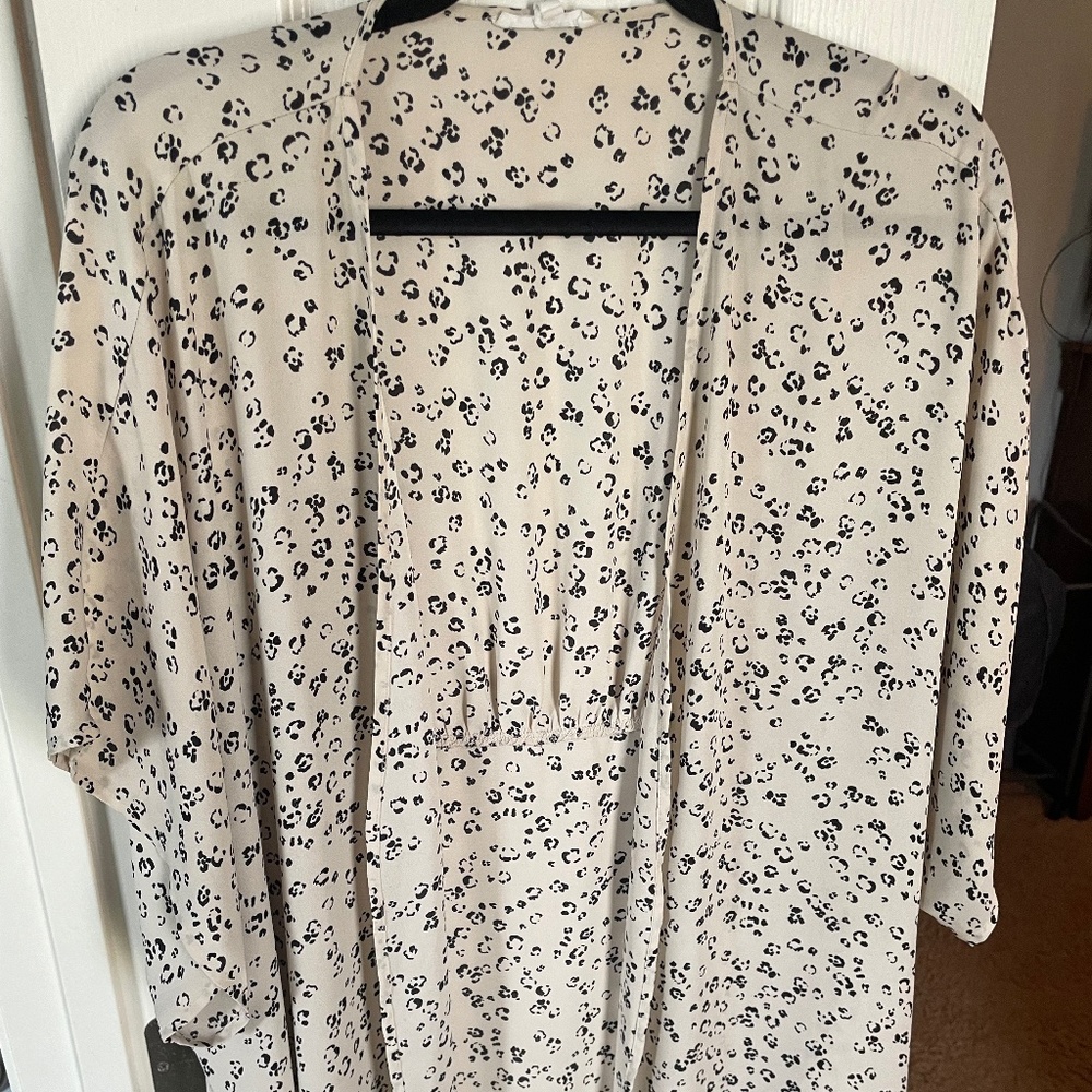 Maurices Leopard Kimono XL